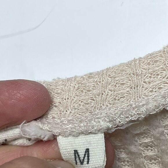 5 for $25🔥Grace & Emma Cream Lace Sleeve Long Sleeve T-Shirt Medium - Picture 5 of 7